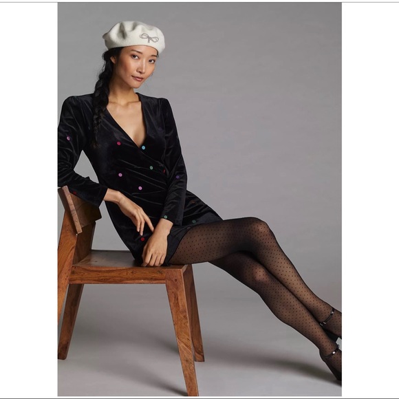 FARM Rio Dresses & Skirts - FARM Rio Embroidered Velvet Mini Dress Size XL NWT